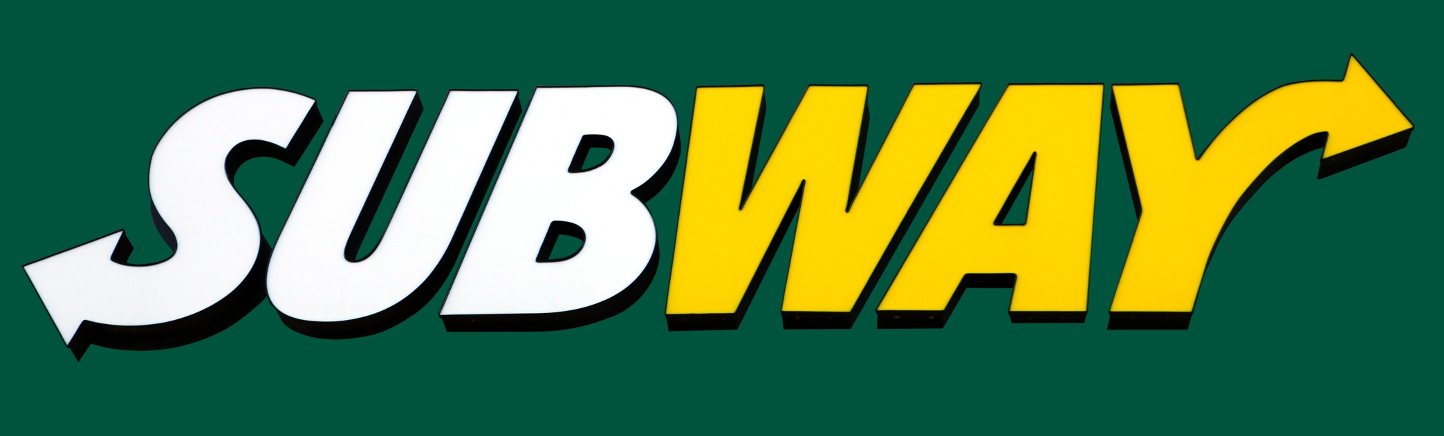 Subway opens its doors on campus